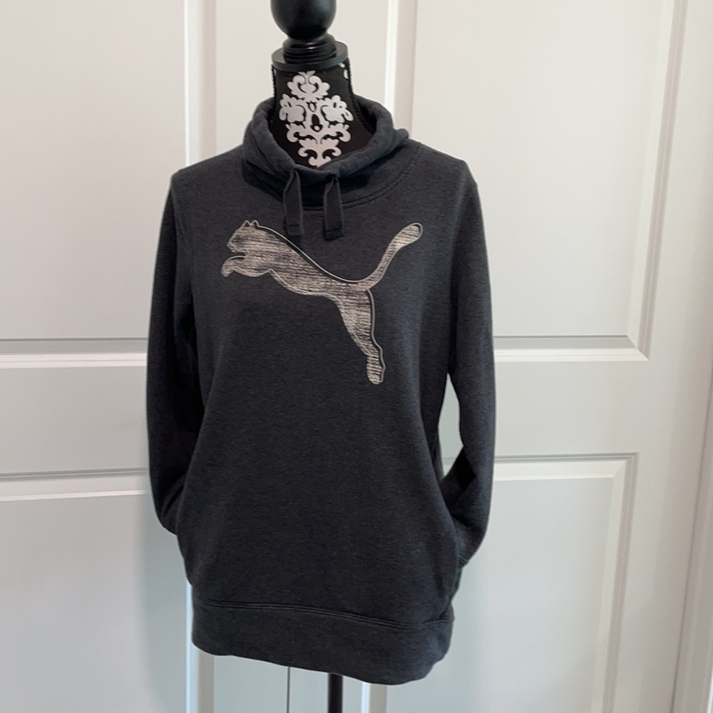 Puma pull-over size large